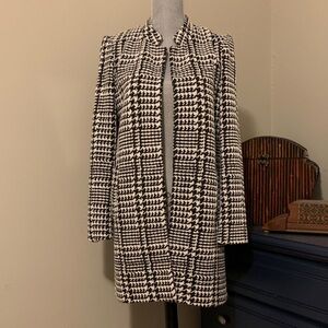 Carolina Belle Houndstooth Blazer